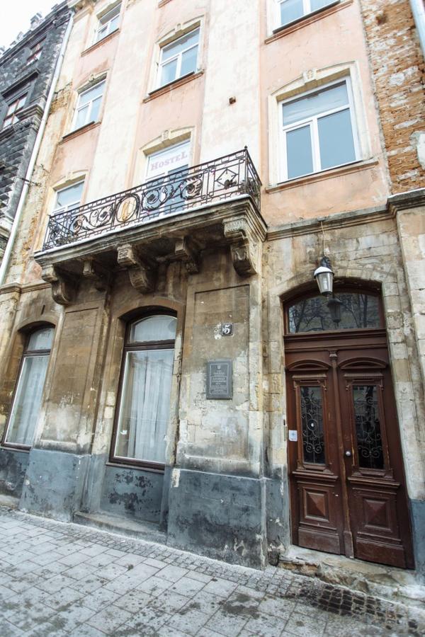 Apartment Near Museum Lviv Buitenkant foto